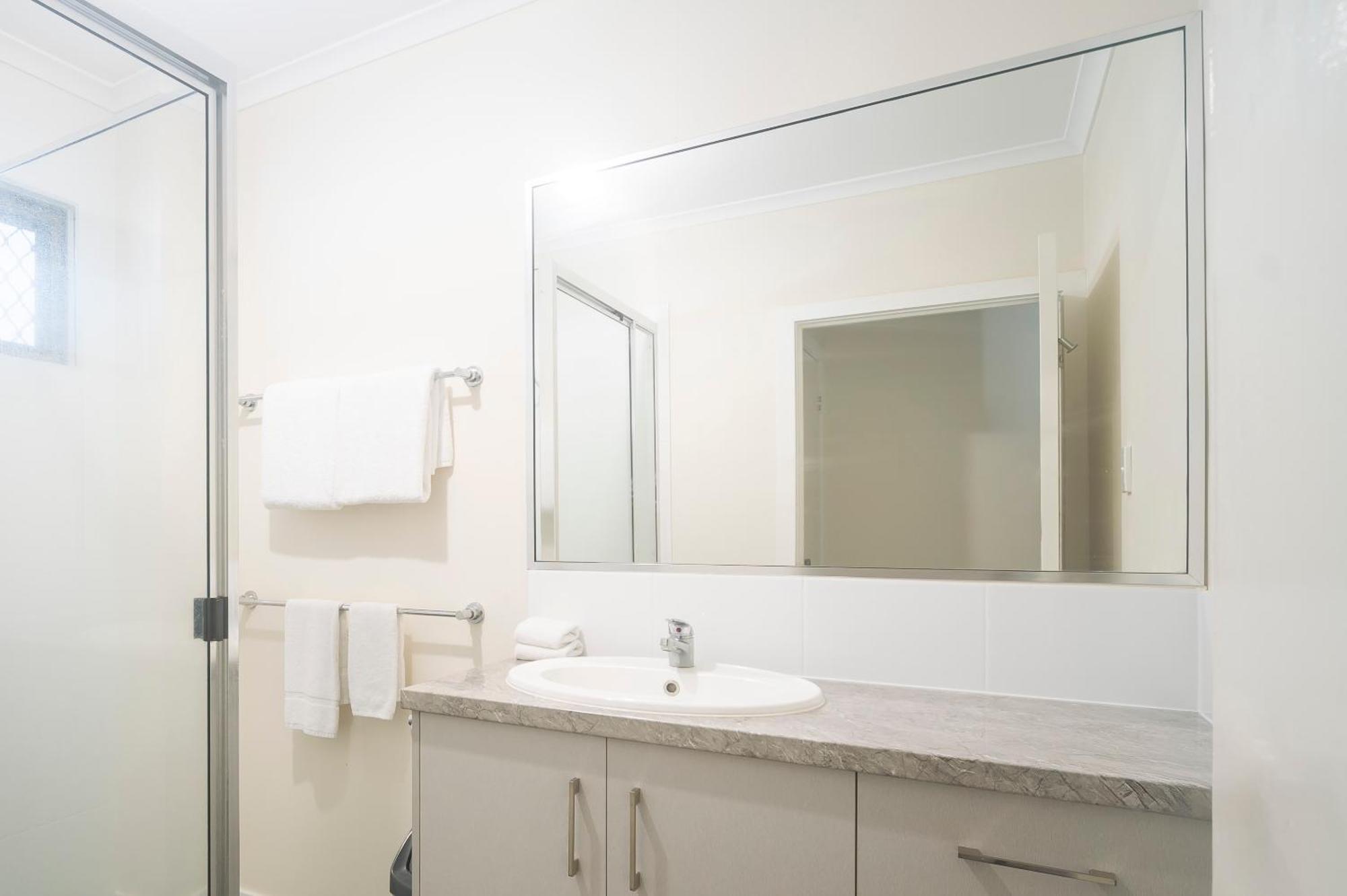 Reef Gateway Hotel Airlie Beach Esterno foto