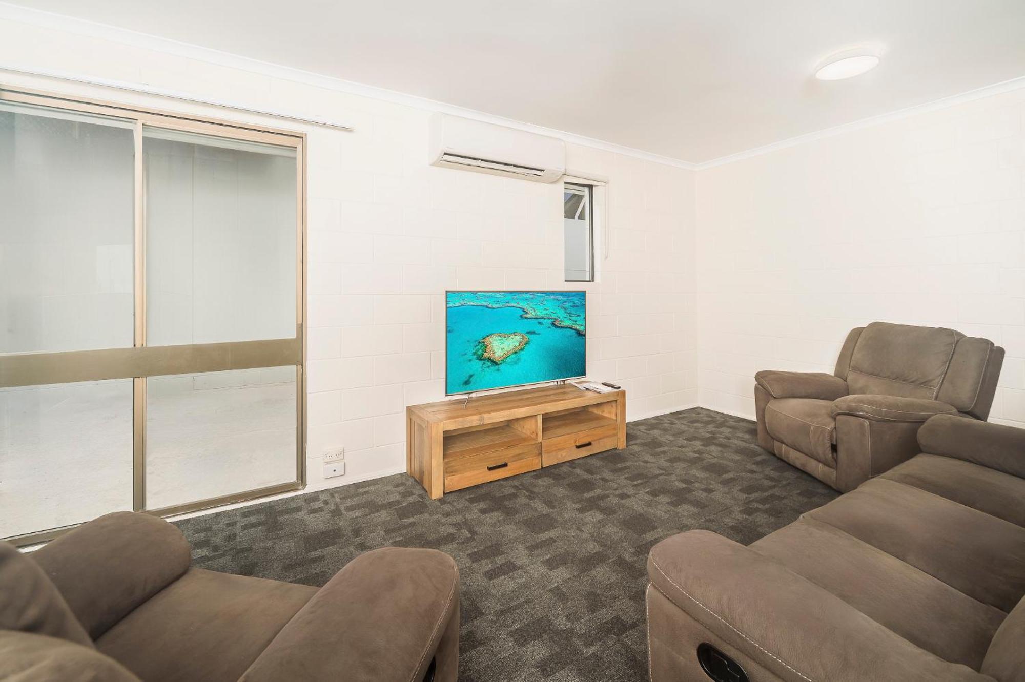 Reef Gateway Hotel Airlie Beach Esterno foto
