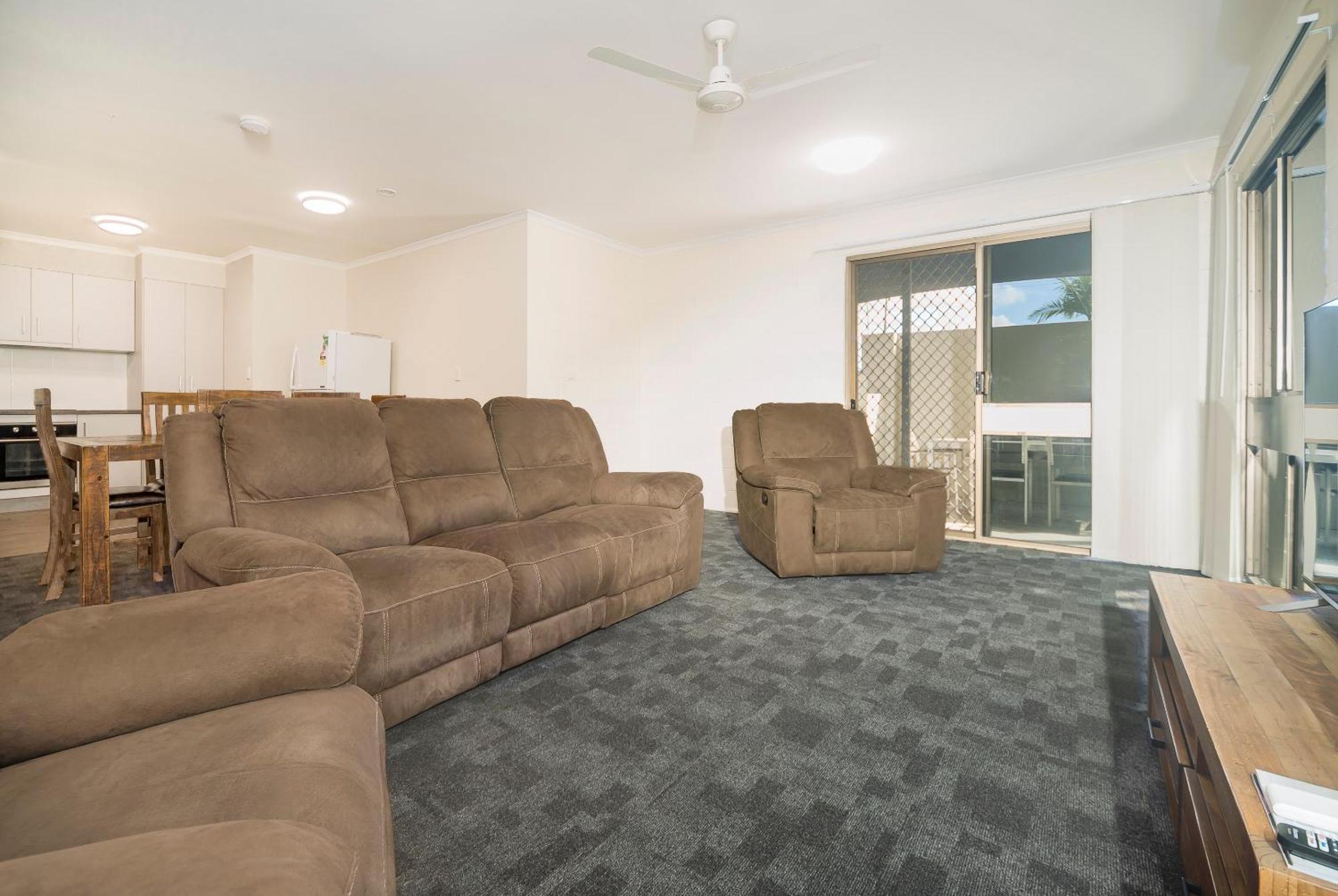 Reef Gateway Hotel Airlie Beach Esterno foto